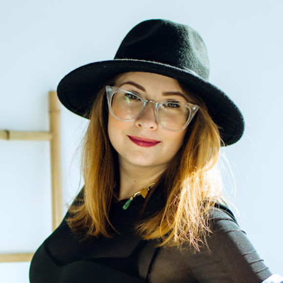 Meet your Posher, Evgenia - Picture 1 of 1